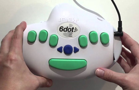 a photo 6dot controller